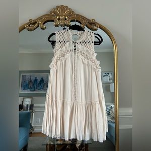 Free People sleeveless, short, babydoll dress with open keyhole back